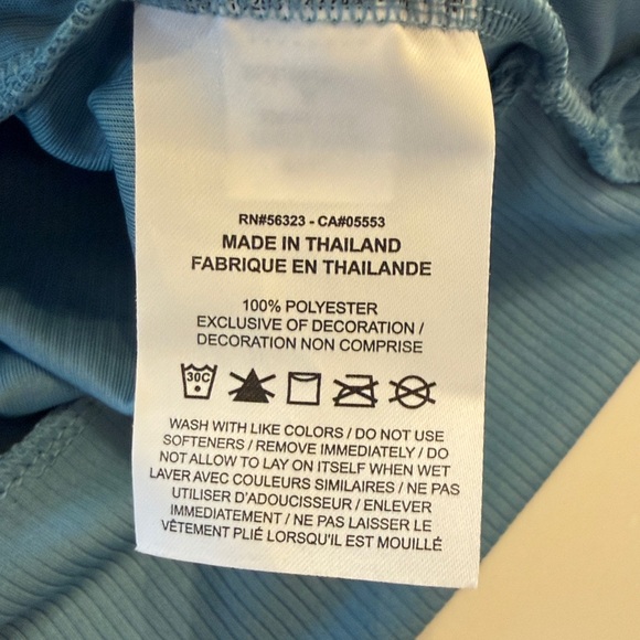 Nike Light Blue Ribbed Twist-Front Cropped Tank - Picture 4 of 6